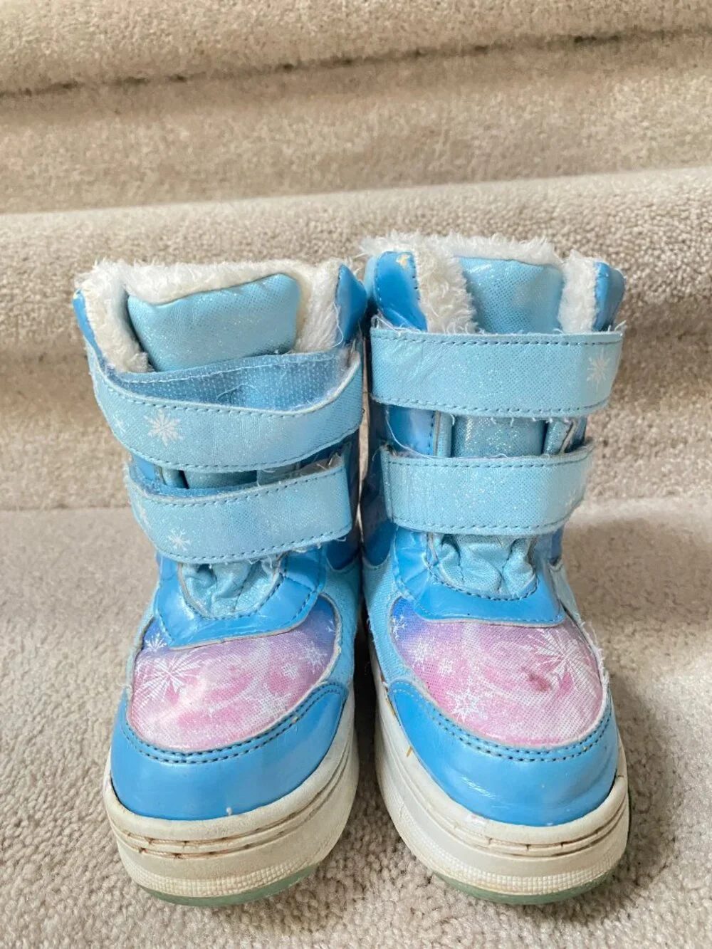 Frozen Boots Size 7/8 Toddler Girls Athletic Sneakers Size 9
